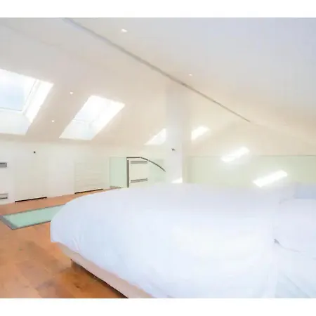 Apartment White Dream *